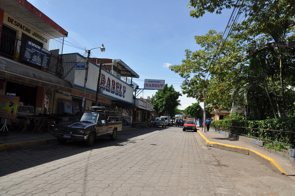 Aguilares : Aguilares :