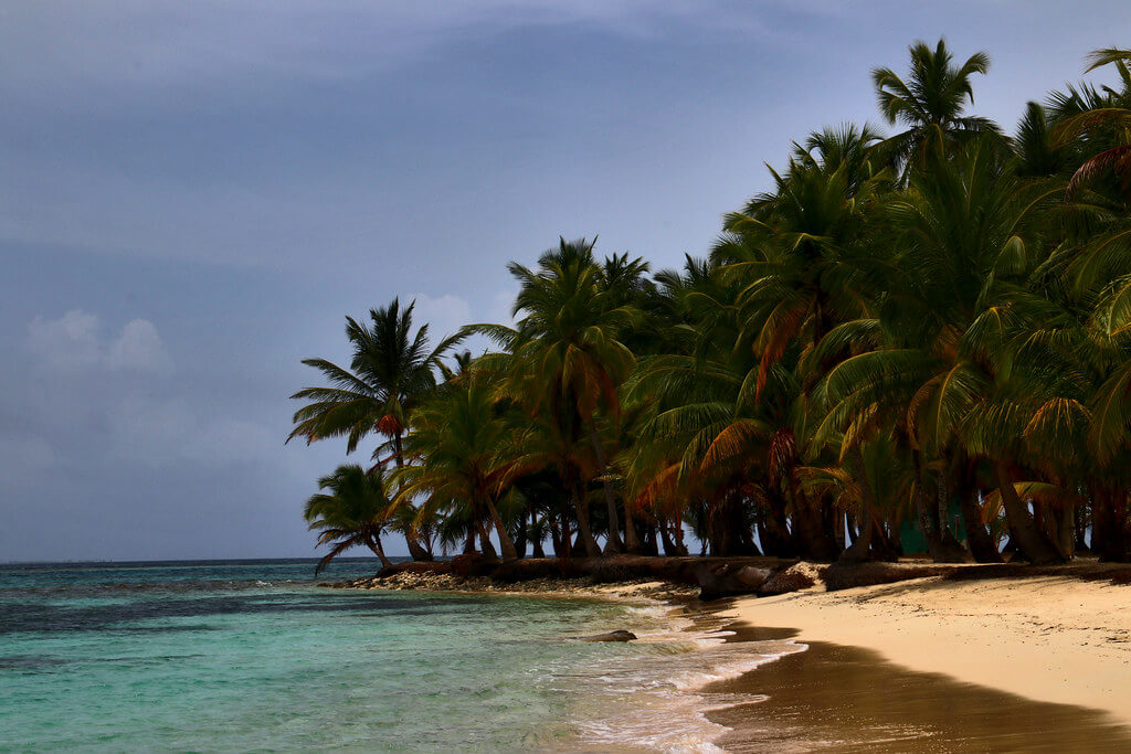 San Blas Islands : San Blas Islands :