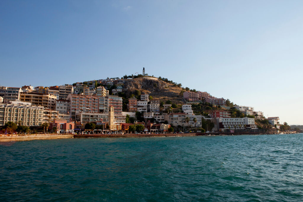 Kuşadası : Kuşadası :