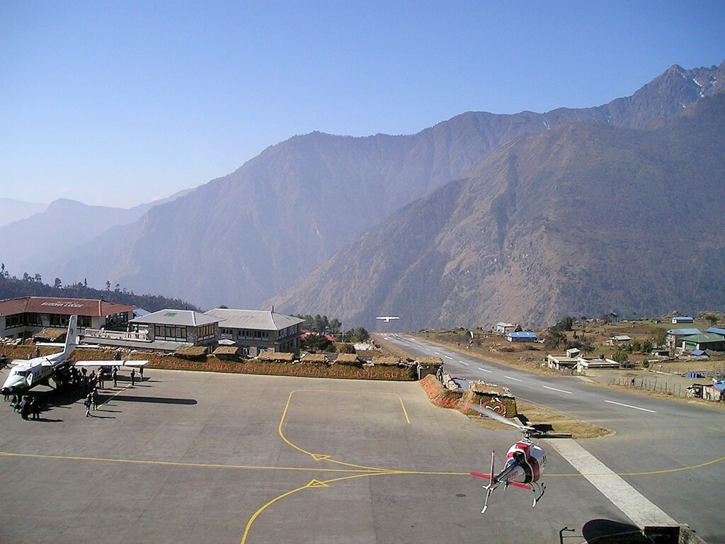 Lukla : 