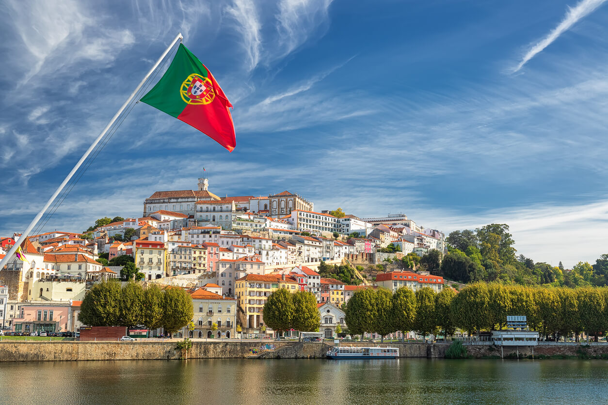 Vädret i Portugal i November 2024 Klimat och Temperatur När och Vart
