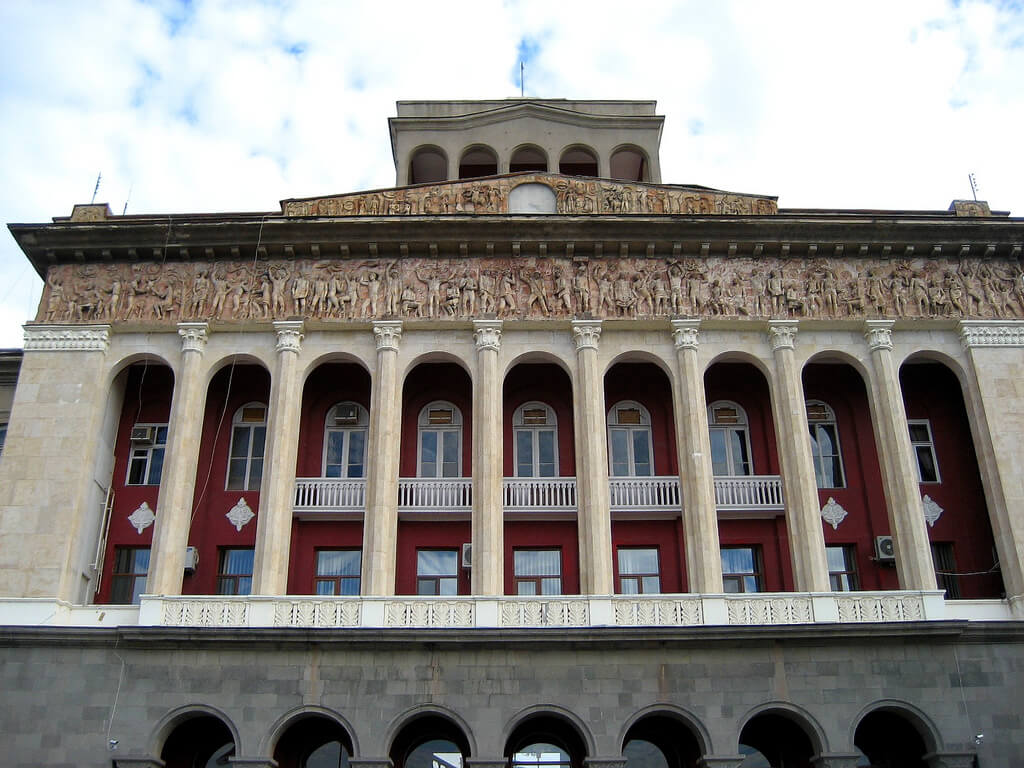 Roustavi : Roustavi :