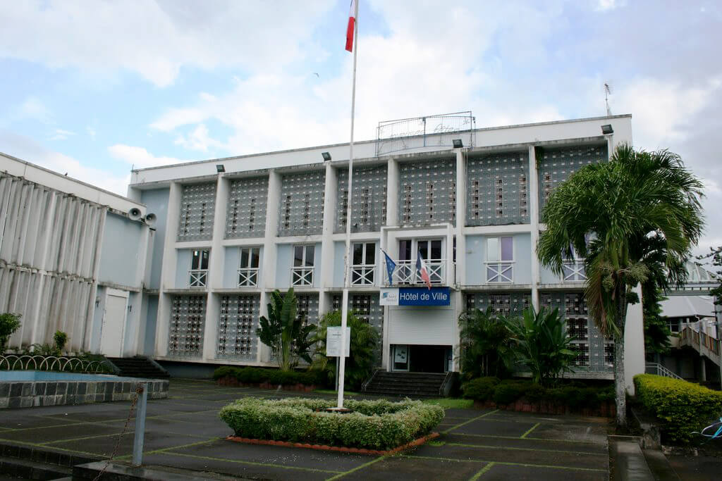 Saint-Benoît : Saint-Benoît :