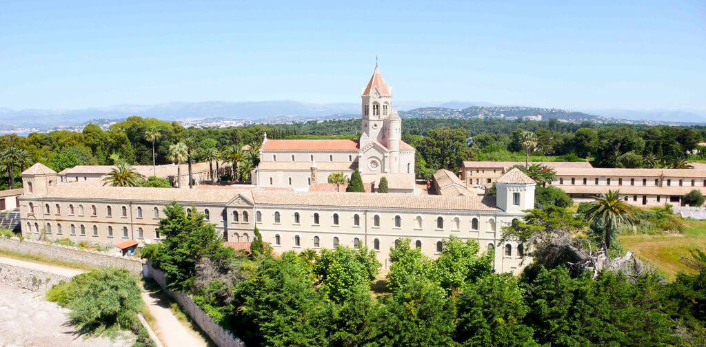 Saint-Honorat Ön Île Saint-Honorat) : 