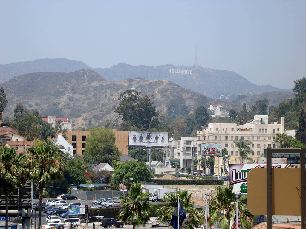 Hollywood : Hollywood :